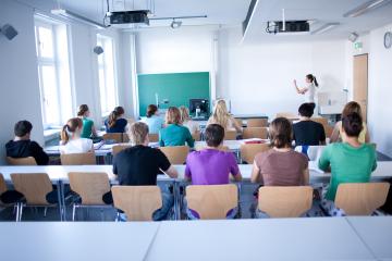 Studenten im Klassenzimmer Studenten im Klassenzimmer